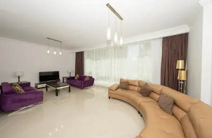 Duplex - 3 Bedrooms - 4 Bathrooms for rent in West Bay Tower - West Bay - West Bay - Doha