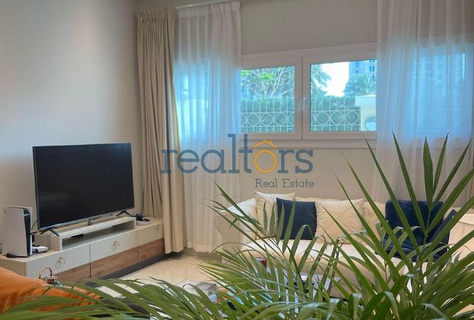 955977 - Property Image 2