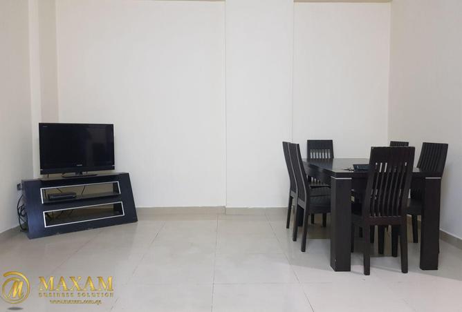 926434 - Property Image 2