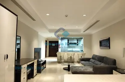 Apartment - Studio - 1 Bathroom for rent in Porto Arabia - The Pearl Island - Doha