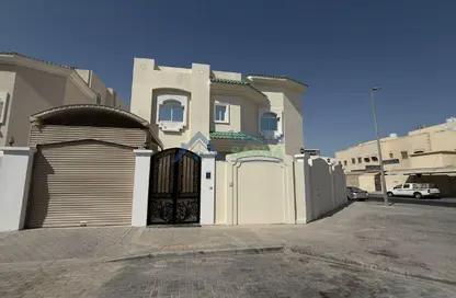 فيلا - 7 غرف نوم - 7 حمامات للايجار في منطقة مويثر - الريان - الدوحة