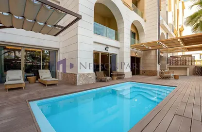Apartment - 3 Bedrooms - 4 Bathrooms for rent in The St. Regis Marsa Arabia Island - Marsa Arabia - The Pearl Island - Doha