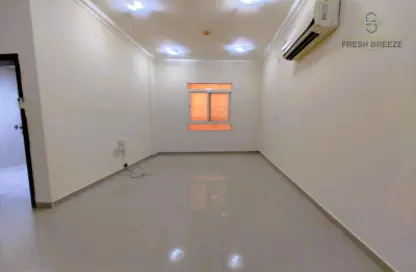 Apartment - 2 Bedrooms - 2 Bathrooms for rent in Al Mansoura - Al Mansoura - Doha