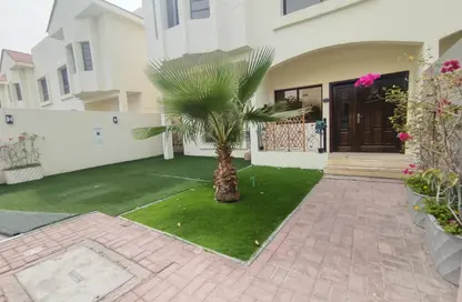 مجمع سكني - 3 غرف نوم - 3 حمامات للايجار في المعمورة 18 - المعمورة - الدوحة