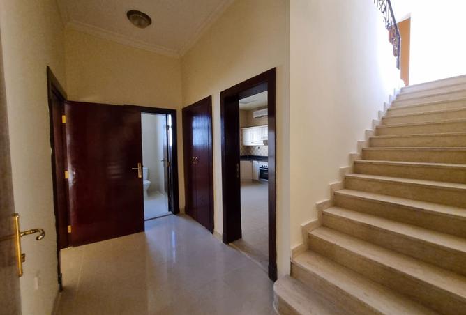 927514 - Property Image 2