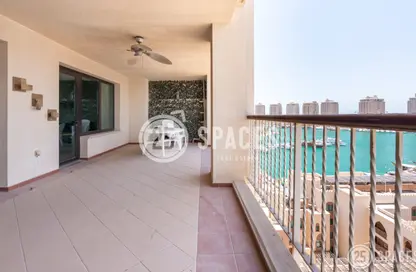 Apartment - 2 Bedrooms - 3 Bathrooms for sale in West Porto Drive - Porto Arabia - The Pearl Island - Doha