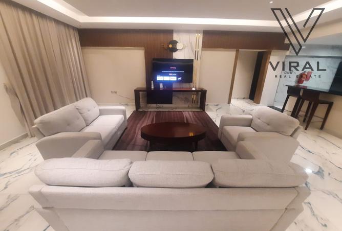 873590 - Property Image 2