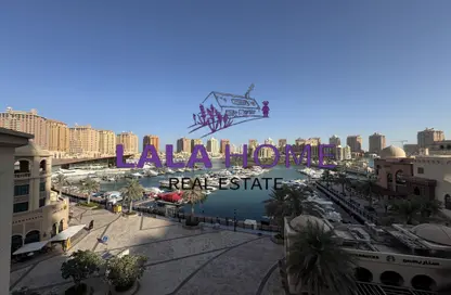 تاون هاوس - غرفة نوم - 2 حمامات للايجار في طريق بورتو الشرقي - بورتو أرابيا - جزيرة اللؤلؤة - الدوحة