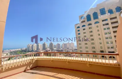 Apartment - 1 Bathroom for rent in Porto Arabia - The Pearl Island - Doha