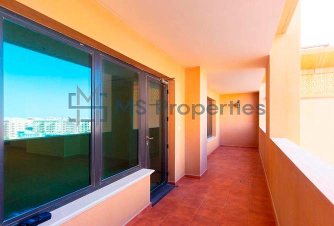 951527 - Property Image 3