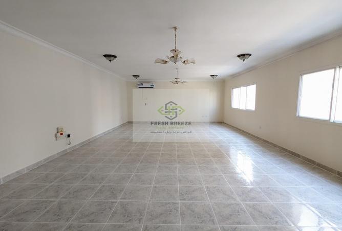 931035 - Property Image 2