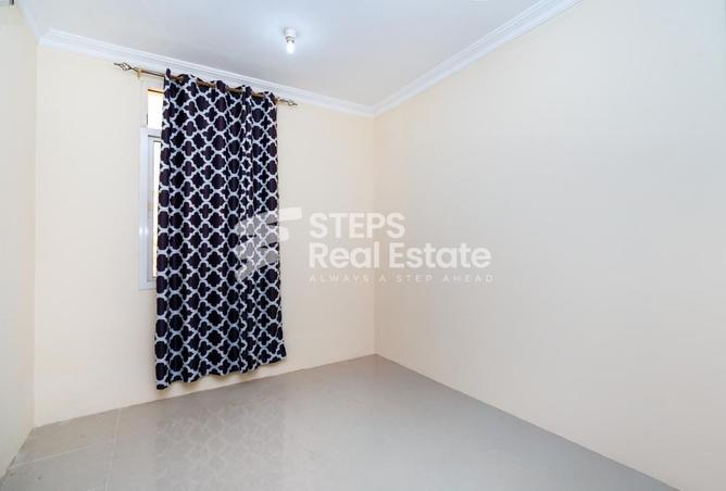 968217 - Property Image 2