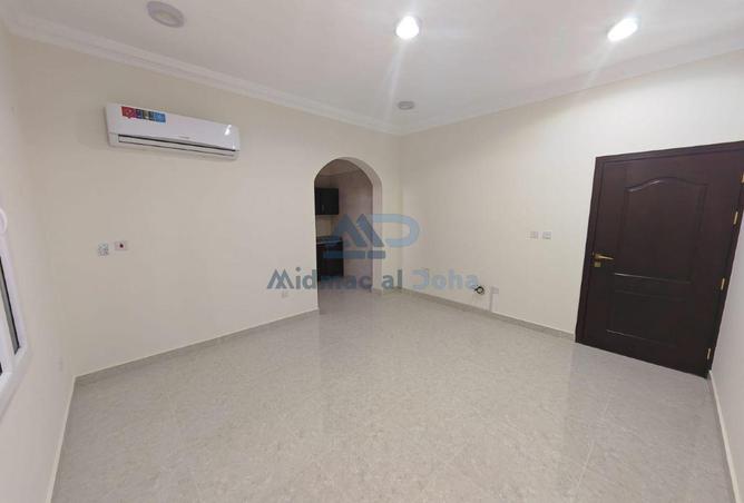 978830 - Property Main Image