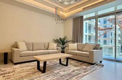 Apartment - 2 Bedrooms - 3 Bathrooms for rent in Gewan Island - The Pearl Island - Doha