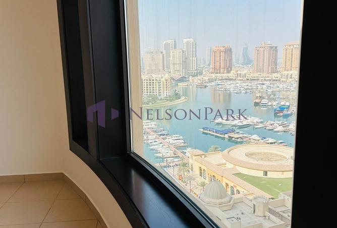 977435 - Property Image 2