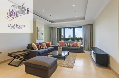 Apartment - 2 Bedrooms - 3 Bathrooms for rent in East Porto Drive - Porto Arabia - The Pearl Island - Doha