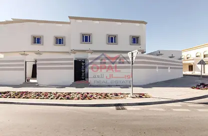 فيلا - 8 غرف نوم - 6 حمامات للايجار في الوكير - الوكير - الوكرة