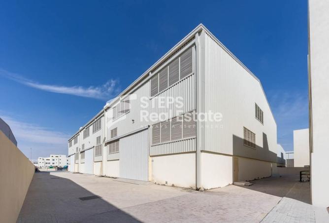 982286 - Property Image 3