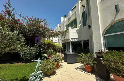 فيلا - 5 غرف نوم - 6 حمامات للبيع في فلل واست باي لاغون - وست باي لاجون - بحيرة وست لاجون - الدوحة