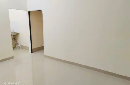 فيلا - غرفة نوم - 1 حمام للايجار في الثمامة - الثمامة - الدوحة
