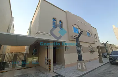 Villa - 4 Bedrooms - 4 Bathrooms for rent in New Salata - Salata - Doha