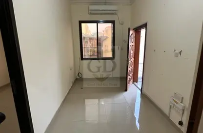 شقة - غرفة نوم - 1 حمام للايجار في شارع  بو هامو - أبو هامور - الدوحة