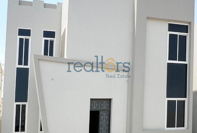 943391 - Property Image 2