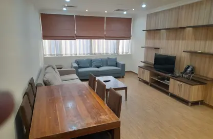 Apartment - 3 Bedrooms - 3 Bathrooms for rent in Salaja Street - Doha Al Jadeed - Doha