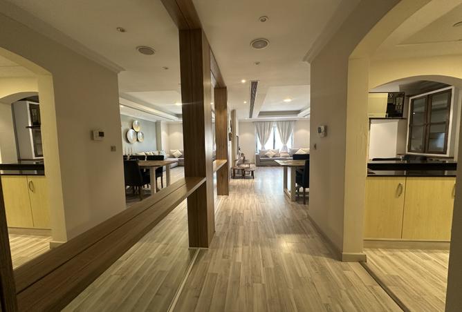 964626 - Property Image 2