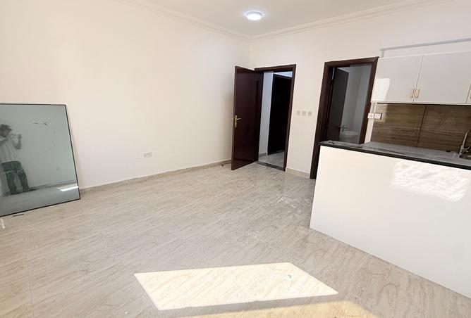 1003222 - Property Image 3