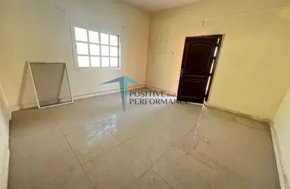 فيلا - 4 غرف نوم - 5 حمامات للايجار في بن عمران - فريج بن عمران - الدوحة فيلا - 4 غرف نوم - 5 حمامات للايجار في بن عمران - فريج بن عمران - الدوحة