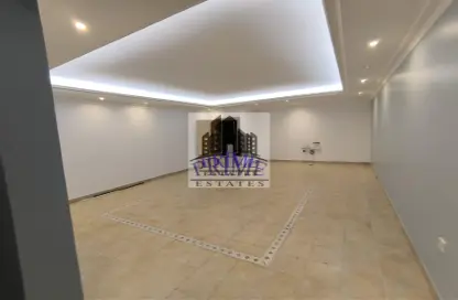 Apartment - 2 Bedrooms - 2 Bathrooms for rent in Al Sadd Road - Al Sadd - Doha