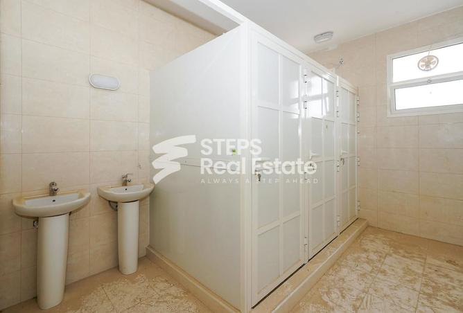 950579 - Property Image 2