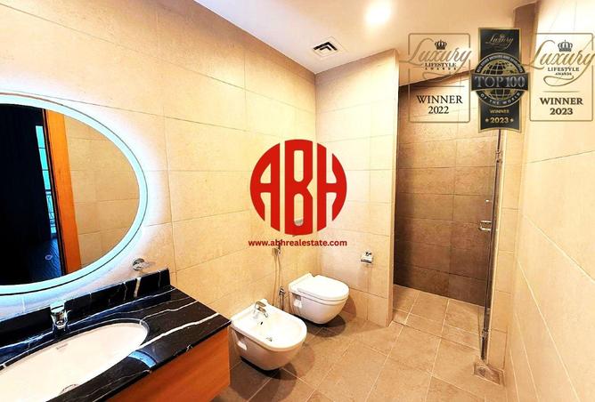 981744 - Property Image 2