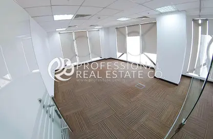 مساحات مكتبية - استوديو - 2 حمامات للايجار في شارع الجزيره - فريج بن محمود الشمالي - فريج بن محمود - الدوحة