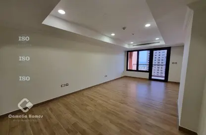 Apartment - 2 Bedrooms - 2 Bathrooms for sale in East Porto Drive - Porto Arabia - The Pearl Island - Doha