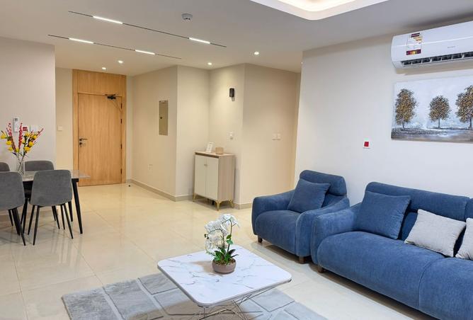 982988 - Property Image 3