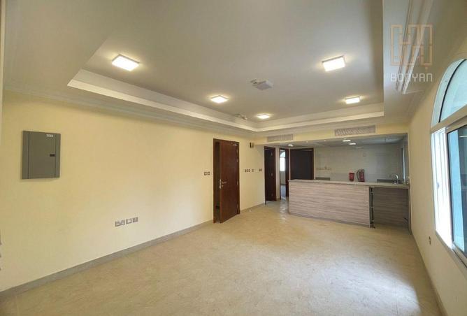 926502 - Property Image 3