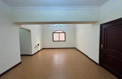 Apartment - 2 Bedrooms - 2 Bathrooms for rent in Abdullah Bin Masoud Street - Fereej Bin Mahmoud - Doha