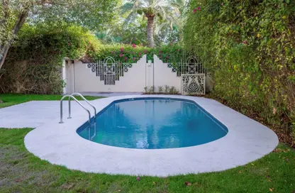 مجمع سكني - 4 غرف نوم - 5 حمامات للايجار في شارع بحيرة الخليج الغربي - بحيرة وست لاجون - الدوحة