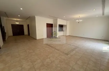 Villa - 3 Bedrooms - 4 Bathrooms for rent in Ain Khaled Villas - Ain Khaled - Doha