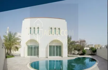 Outdoor House image for: Villa - 5 Bedrooms - 5 Bathrooms for rent in Al Dafna - Al Dafna - Doha, Image 1
