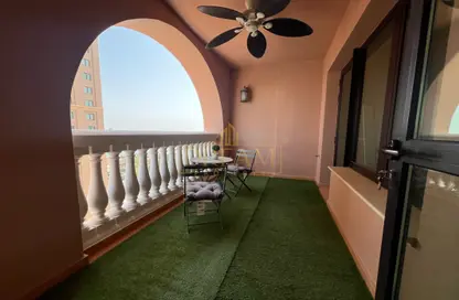 Apartment - 1 Bedroom - 2 Bathrooms for rent in Tower 1 - Porto Arabia - The Pearl Island - Doha