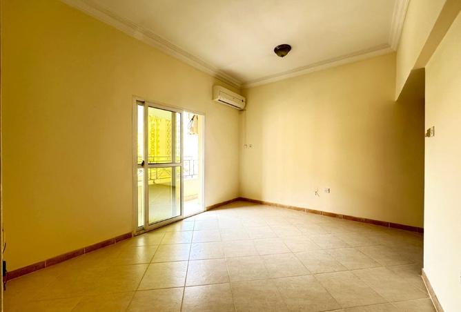 934669 - Property Image 2