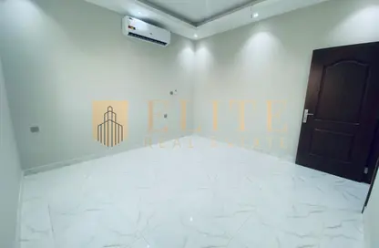 Apartment - 2 Bedrooms - 2 Bathrooms for rent in Old Airport Road - Old Airport Road - Doha