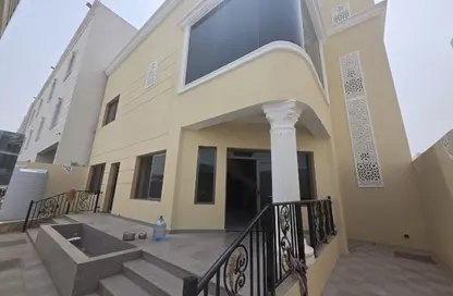 Villa - 4 Bedrooms - 5 Bathrooms for rent in Madinat Khalifa Building 58 - Madinat Khalifa South - Madinat Khalifa - Doha