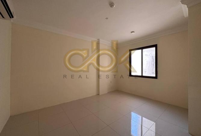 935795 - Property Image 2