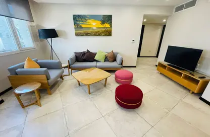 Apartment - 2 Bedrooms - 2 Bathrooms for rent in Al Mansoura - Al Mansoura - Doha