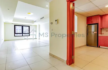 Apartment - 1 Bedroom - 2 Bathrooms for rent in East Porto Drive - Porto Arabia - The Pearl Island - Doha