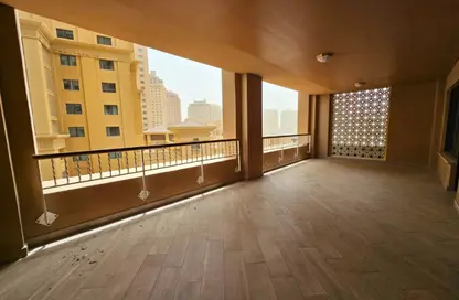 شقة - غرفة نوم - 2 حمامات للايجار في طريق بورتو الشرقي - بورتو أرابيا - جزيرة اللؤلؤة - الدوحة